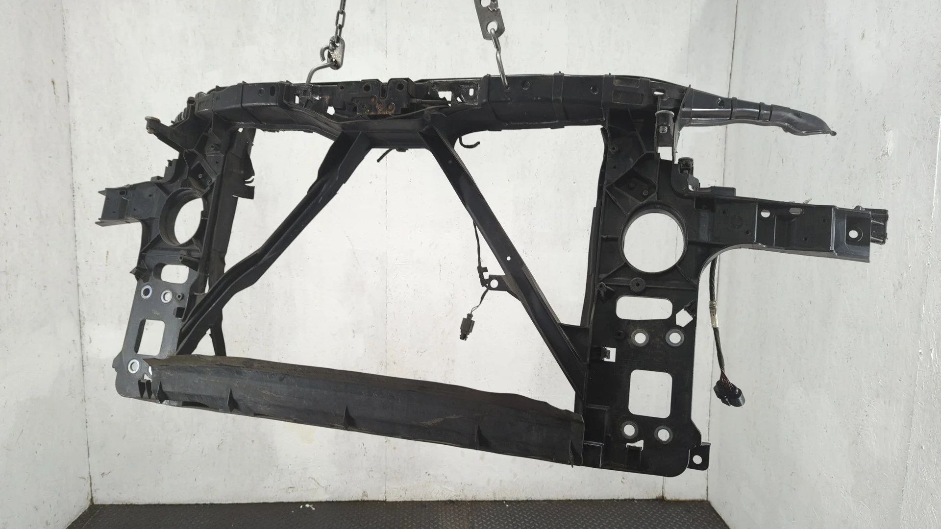 Рамка передняя (телевизор) Audi Q7 2005-2015 КПП автомат 4х4 (АКПП) BAR Бензин 4.2 л FSI