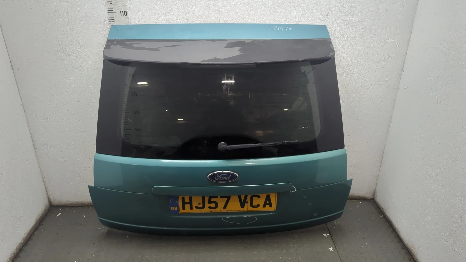 Крышка (дверь) багажника Ford C-Max 2002-2010 КПП 5-ст.мех.(МКПП) QQDA, QQDB, QQDC Бензин 1.8 л Инжектор