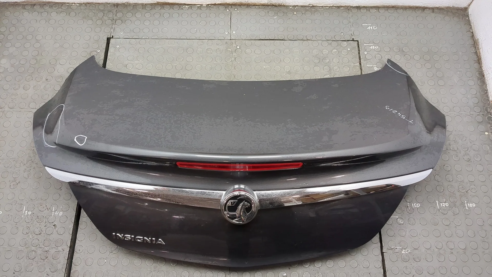 Крышка (дверь) багажника Opel Insignia 2008-2017 КПП 6-ст.мех.(МКПП) A18XEL Бензин 1.8 л Инжектор