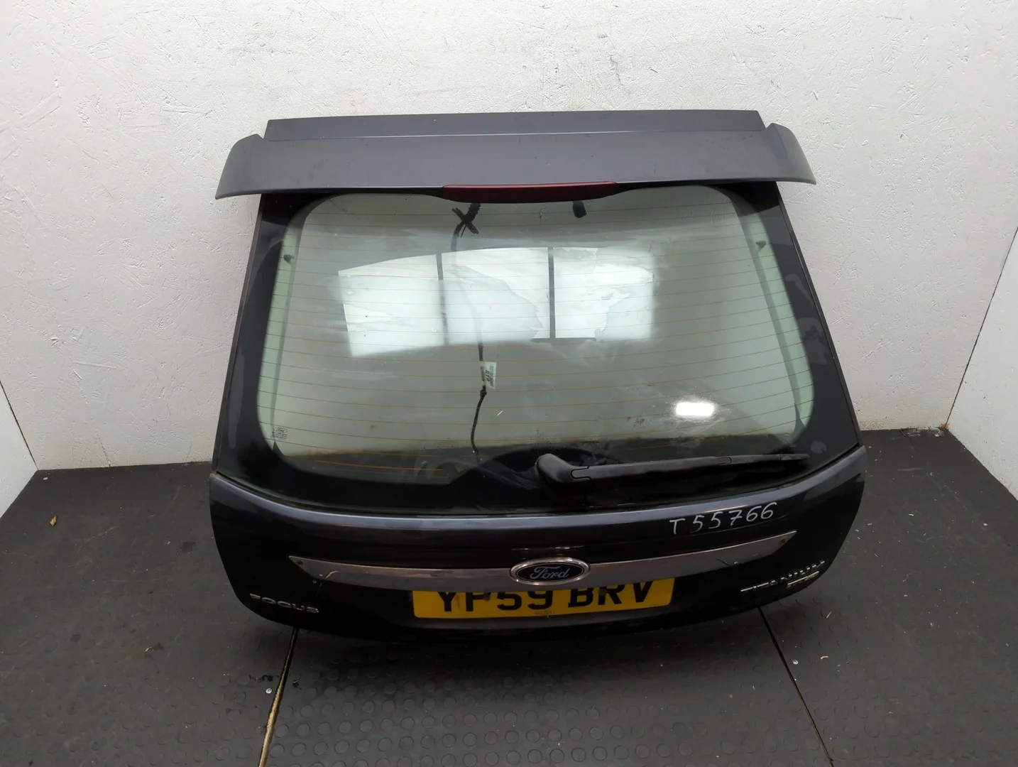 Крышка (дверь) багажника Ford Focus 2 2008-2011 КПП 5-ст.мех.(МКПП) KKDA, KKDB Дизель 1.8 л TDCI