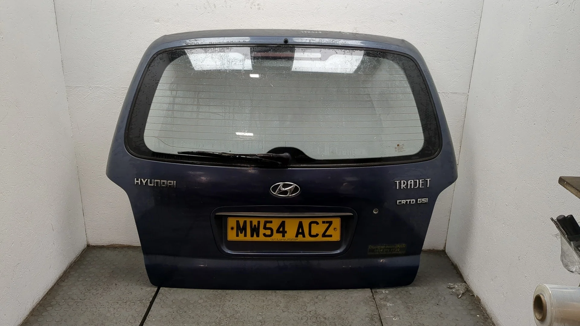 Крышка (дверь) багажника Hyundai Trajet 1999-2008 КПП автомат (АКПП) D4EA Дизель 2 л CRDi