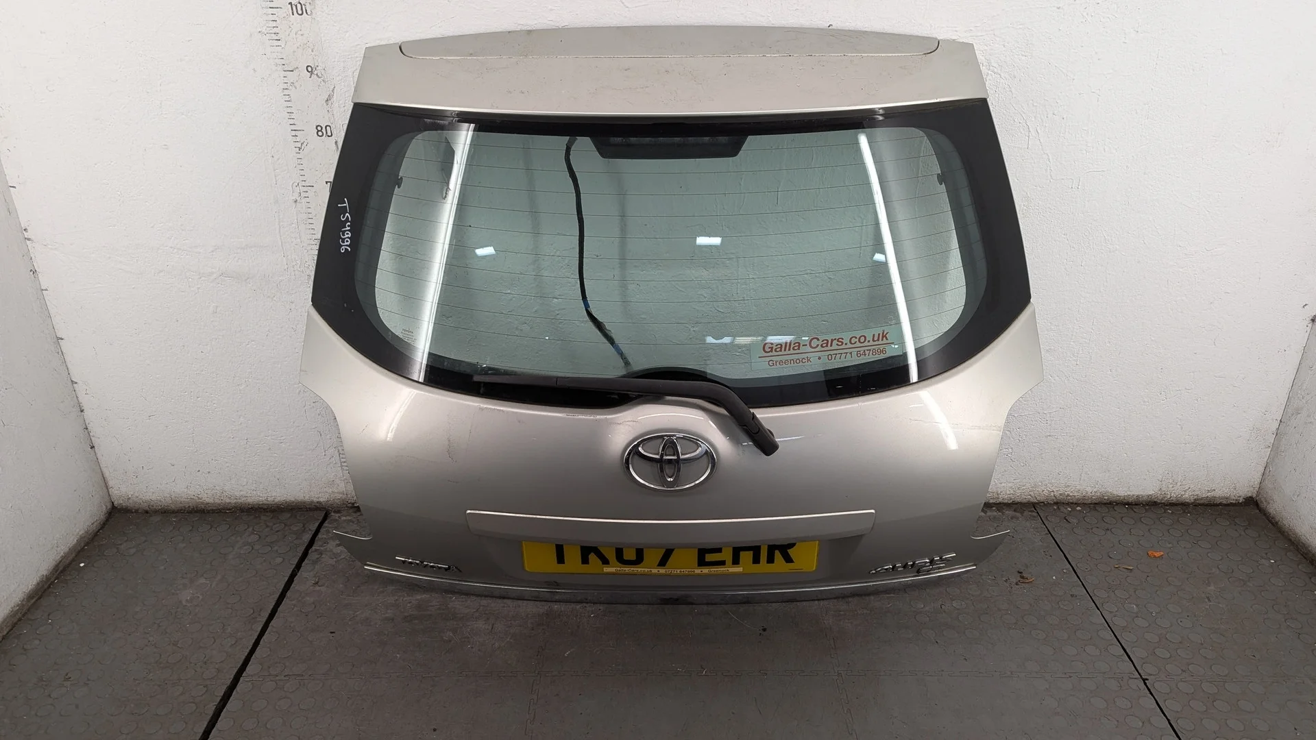 Крышка (дверь) багажника Toyota Auris E15 2006-2012 КПП 5-ст.мех.(МКПП) 1ZR-FE Бензин 1.6 л