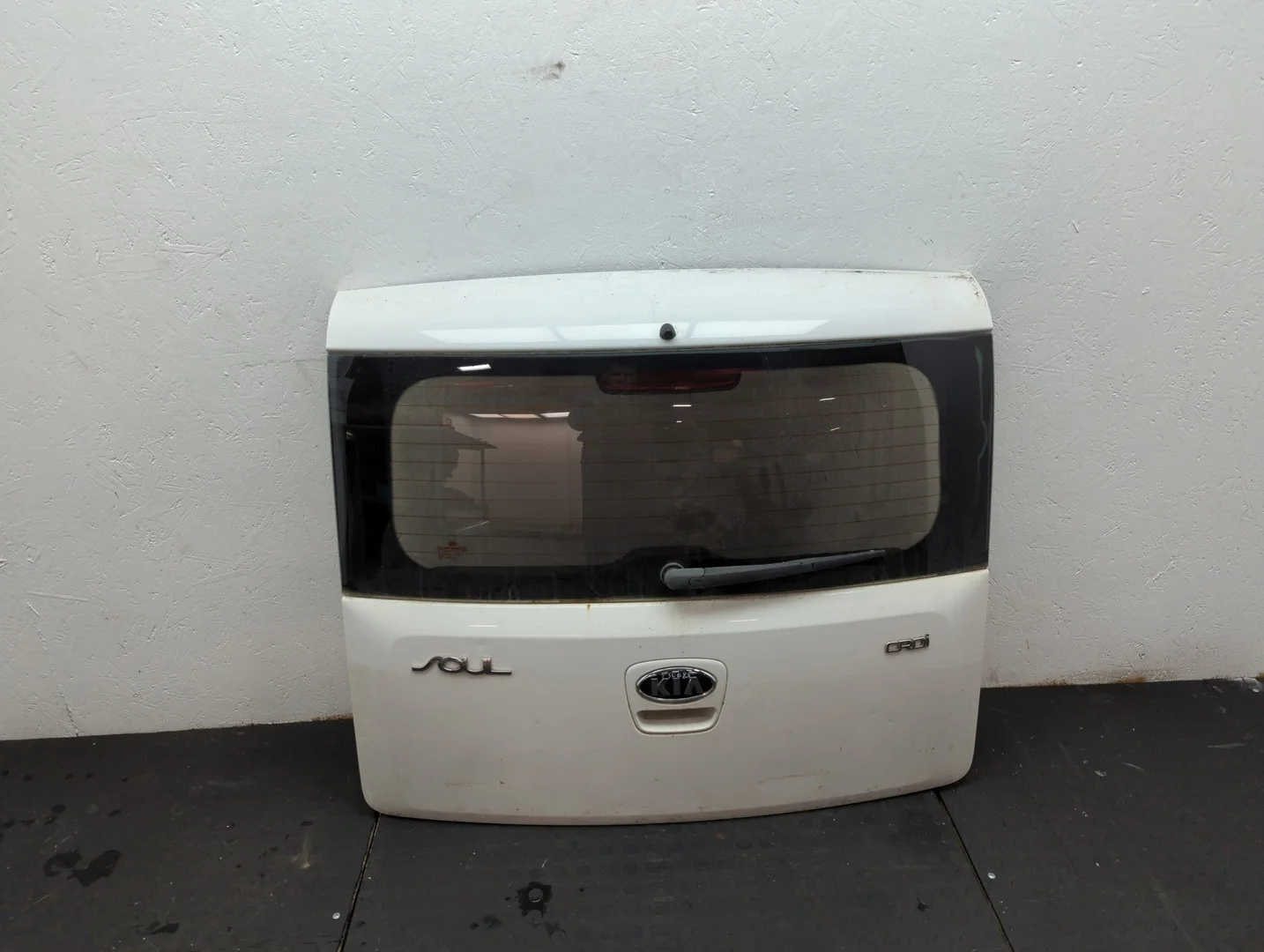 Крышка (дверь) багажника Kia Soul 2008-2014 КПП 6-ст.мех.(МКПП) D4FB Дизель 1.6 л CRDi