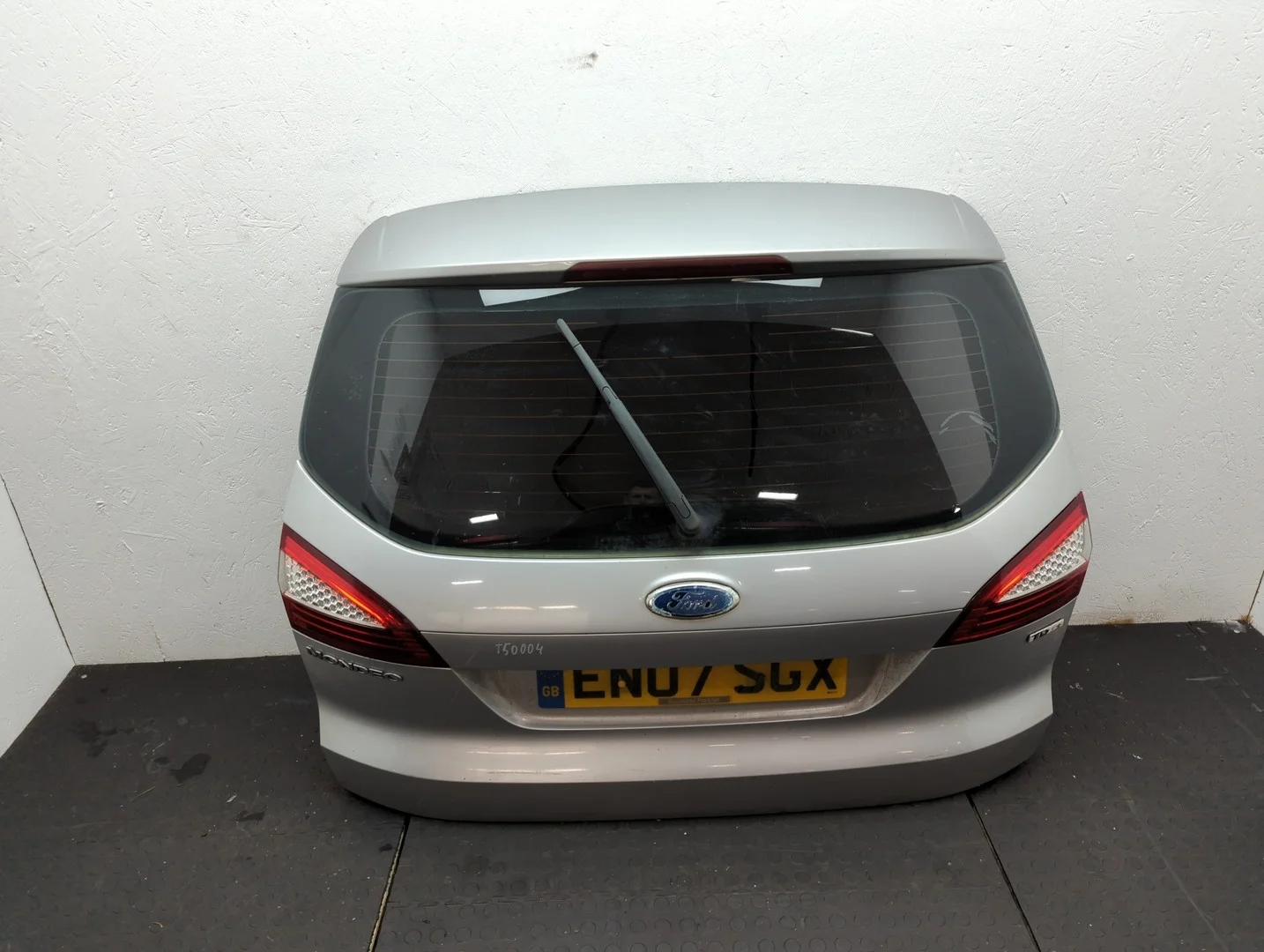 Крышка (дверь) багажника Ford Mondeo 4 2007-2015 КПП 6-ст.мех.(МКПП) KHBA, QYBA Дизель 1.8 л TDCI