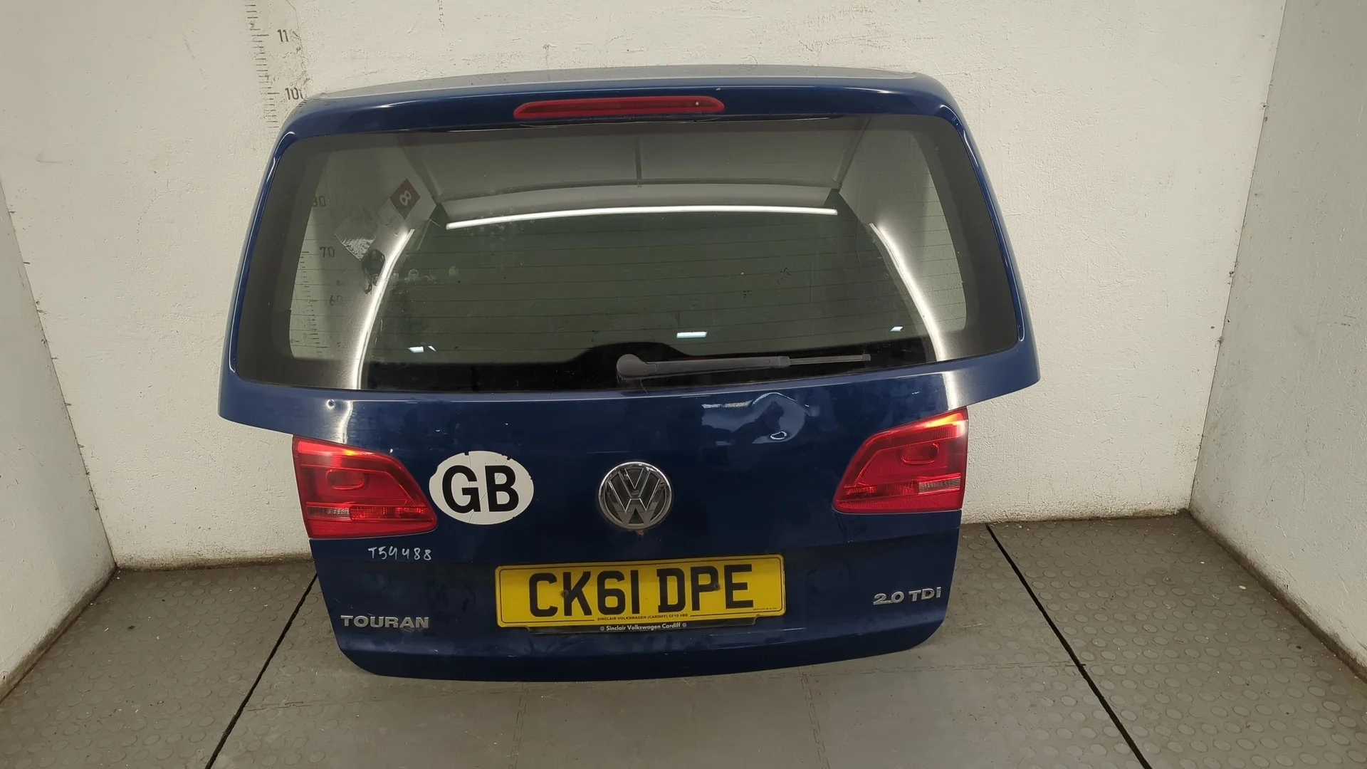 Крышка (дверь) багажника Volkswagen Touran 2010-2015 КПП автомат (АКПП) CFHC Дизель 2 л TDI