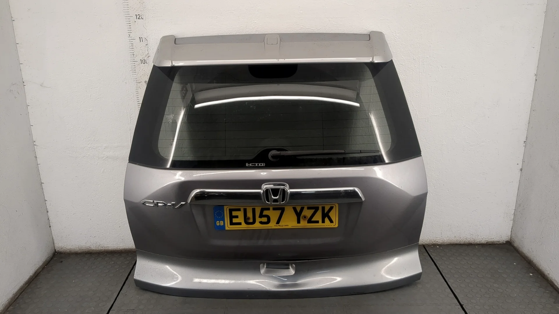 Крышка (дверь) багажника Honda CR-V 2006-2012 КПП 6-ст.мех 4х4 (МКПП) N22A2 Дизель 2.2 л CTDi