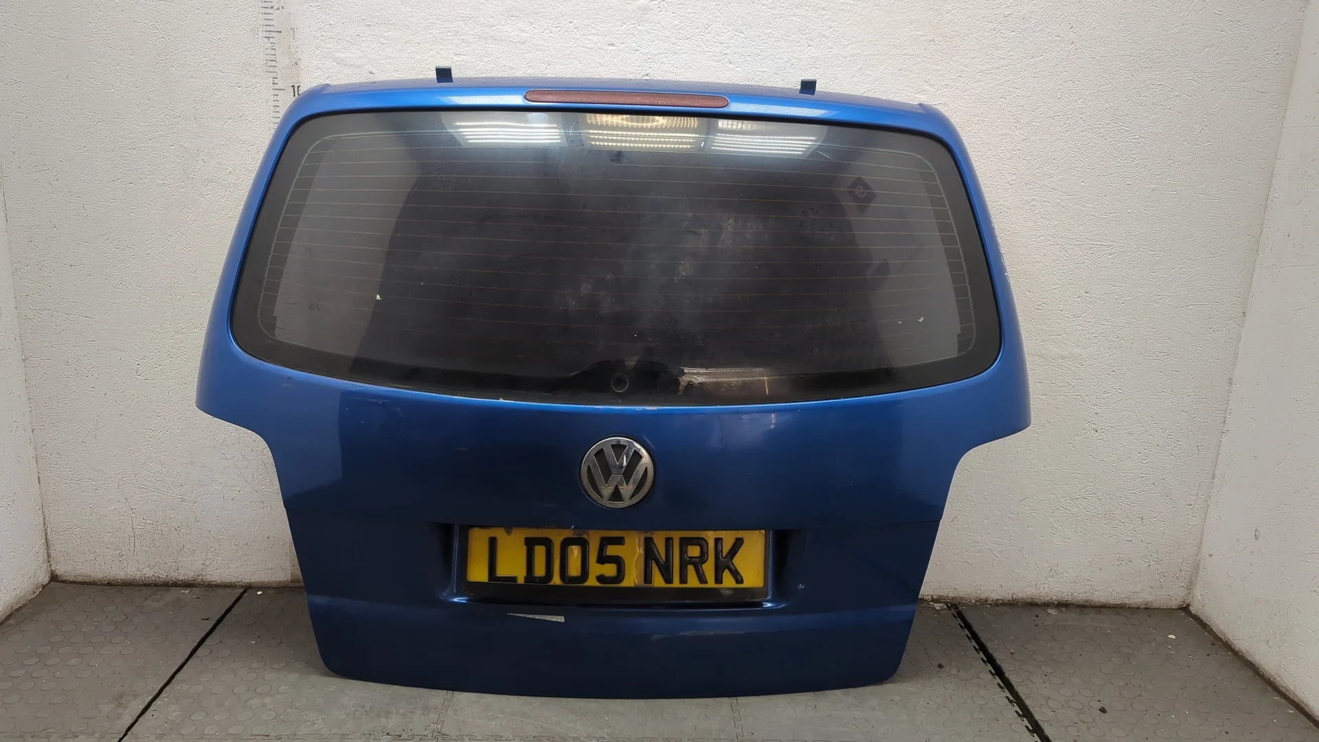 Крышка (дверь) багажника Volkswagen Touran 2003-2006 КПП 6-ст.мех.(МКПП) BKC Дизель 1.9 л TDI