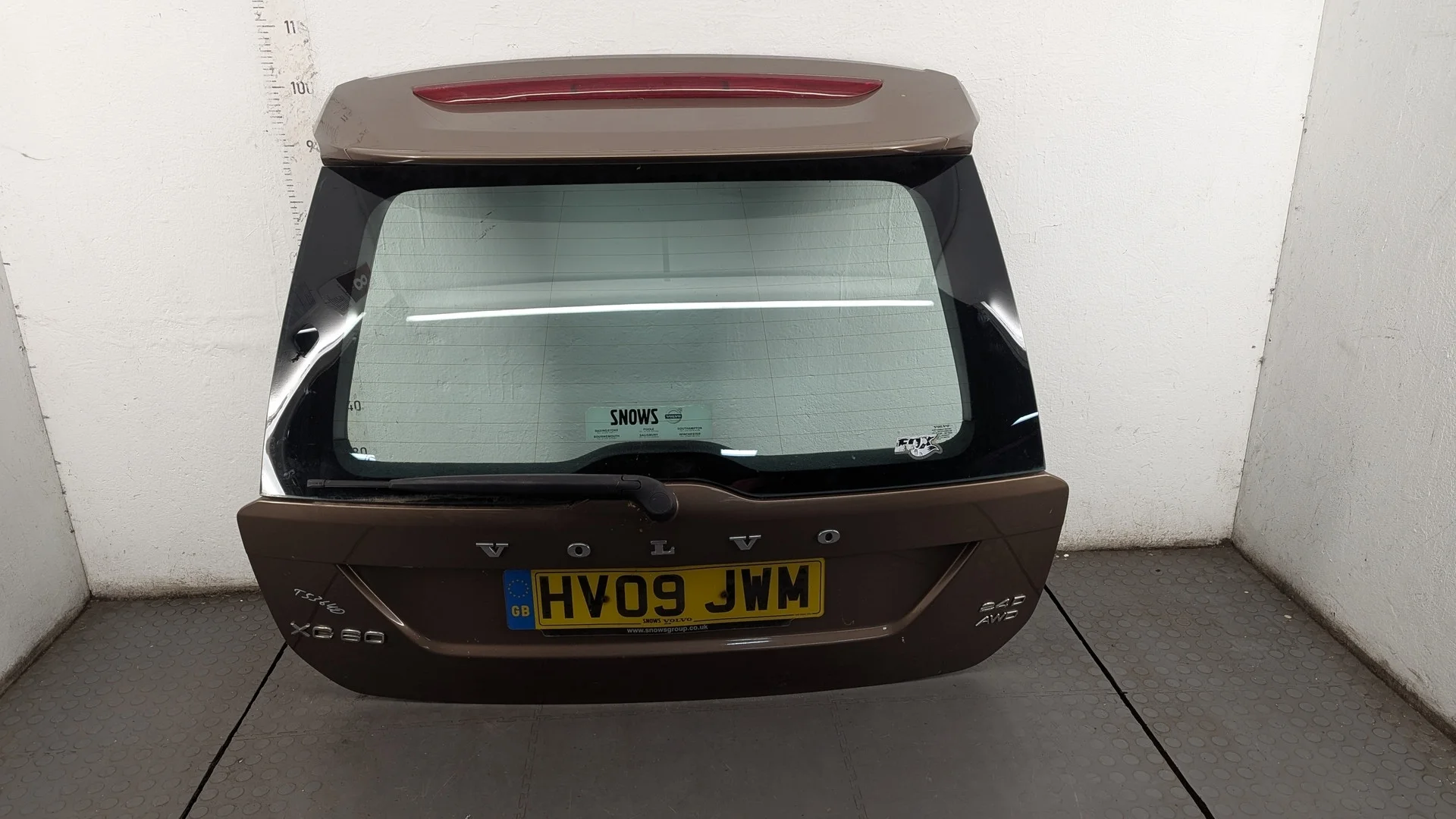 Крышка (дверь) багажника Volvo XC60 2008-2017 КПП 6-ст.мех 4х4 (МКПП) D5244T5 Дизель 2.4 л Турбо