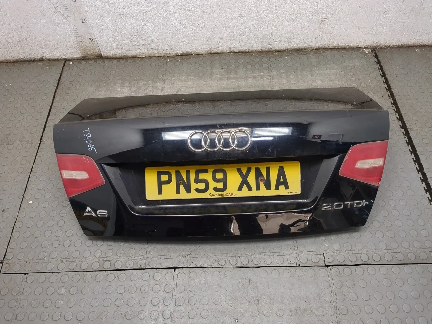 Крышка (дверь) багажника Audi A6 (C6) 2004-2011 КПП 6-ст.мех.(МКПП) CAGB Дизель 2 л TDI