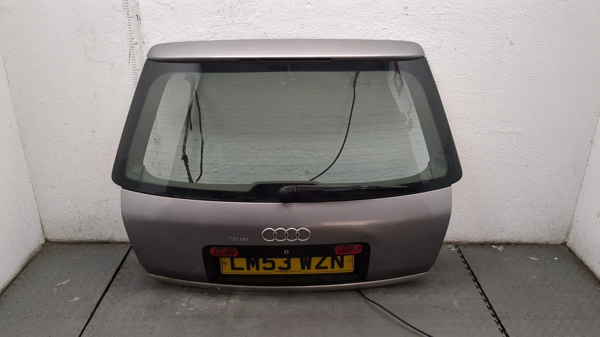 Крышка (дверь) багажника Audi A6 (C5) 1997-2005 КПП вариатор BDG Дизель 2.5 л TDI