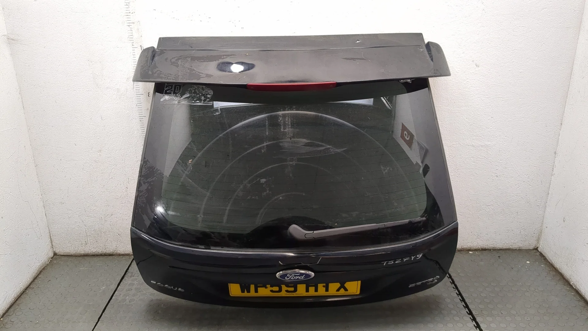 Крышка (дверь) багажника Ford Focus 2 2008-2011 КПП 5-ст.мех.(МКПП) QQDB Бензин 1.8 л