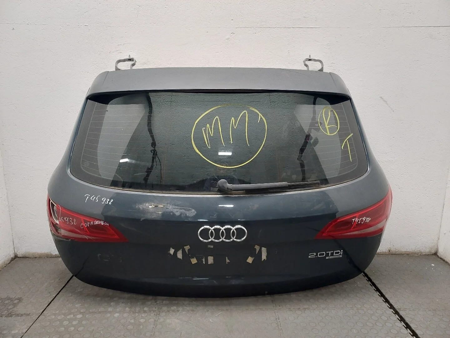 Крышка (дверь) багажника Audi Q5 2008-2017 КПП 6-ст.мех 4х4 (МКПП) CAHA Дизель 2 л TDI