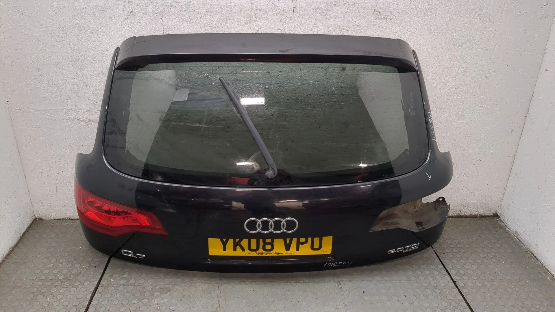 Крышка (дверь) багажника Audi Q7 2005-2015 КПП автомат 4х4 (АКПП) CASA Дизель 3 л TDI