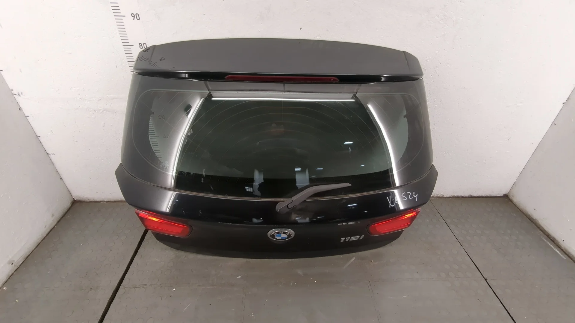 Крышка (дверь) багажника BMW 1 F20, F21 2011-2019 КПП 6-ст.мех.(МКПП) B38B15A Бензин 1.5 л Турбо-инжектор