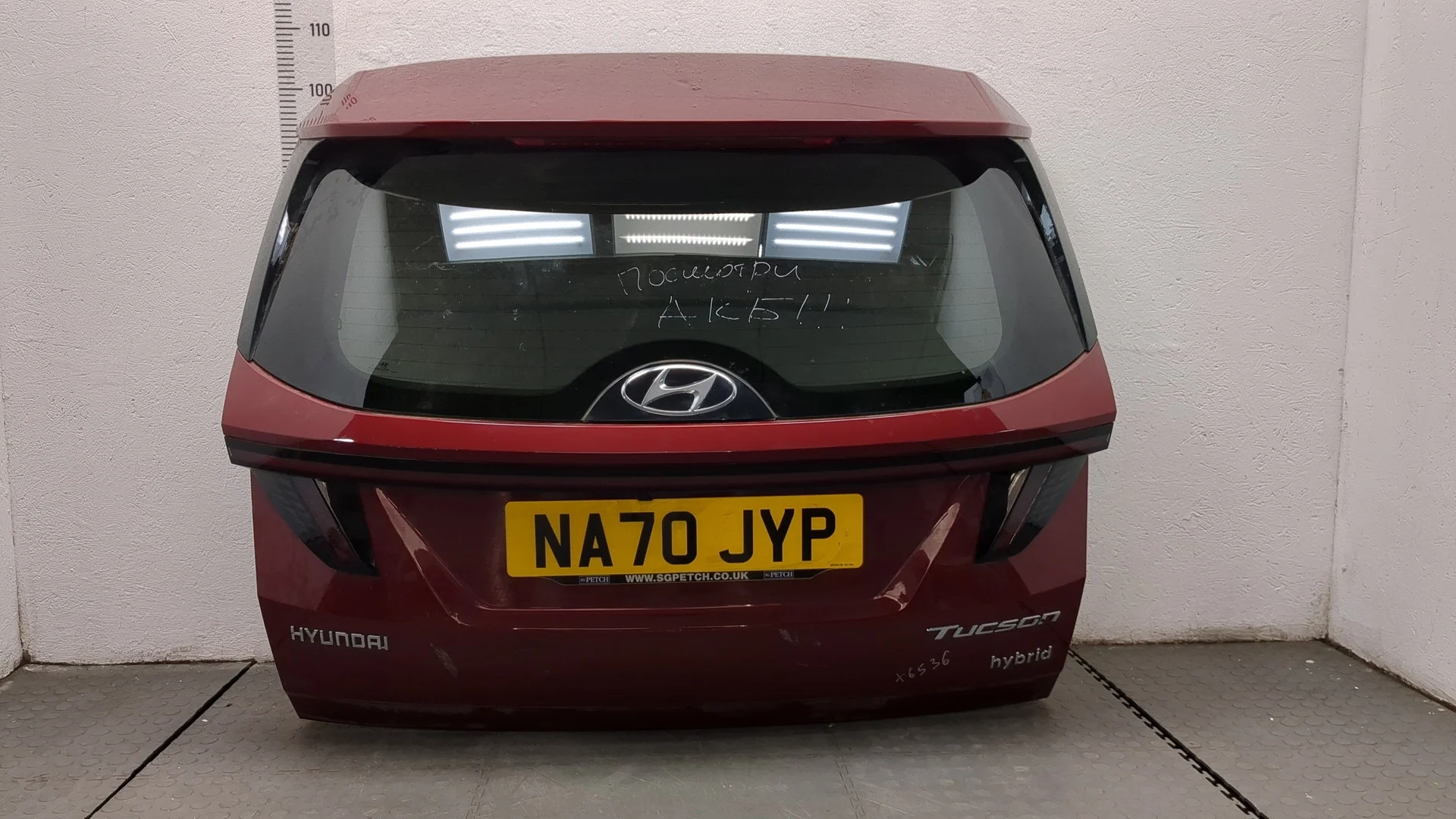 Крышка (дверь) багажника Hyundai Tucson 4 2020-2025 КПП автомат (АКПП) G4FT Гибридный 1.6 л Турбо-инжектор