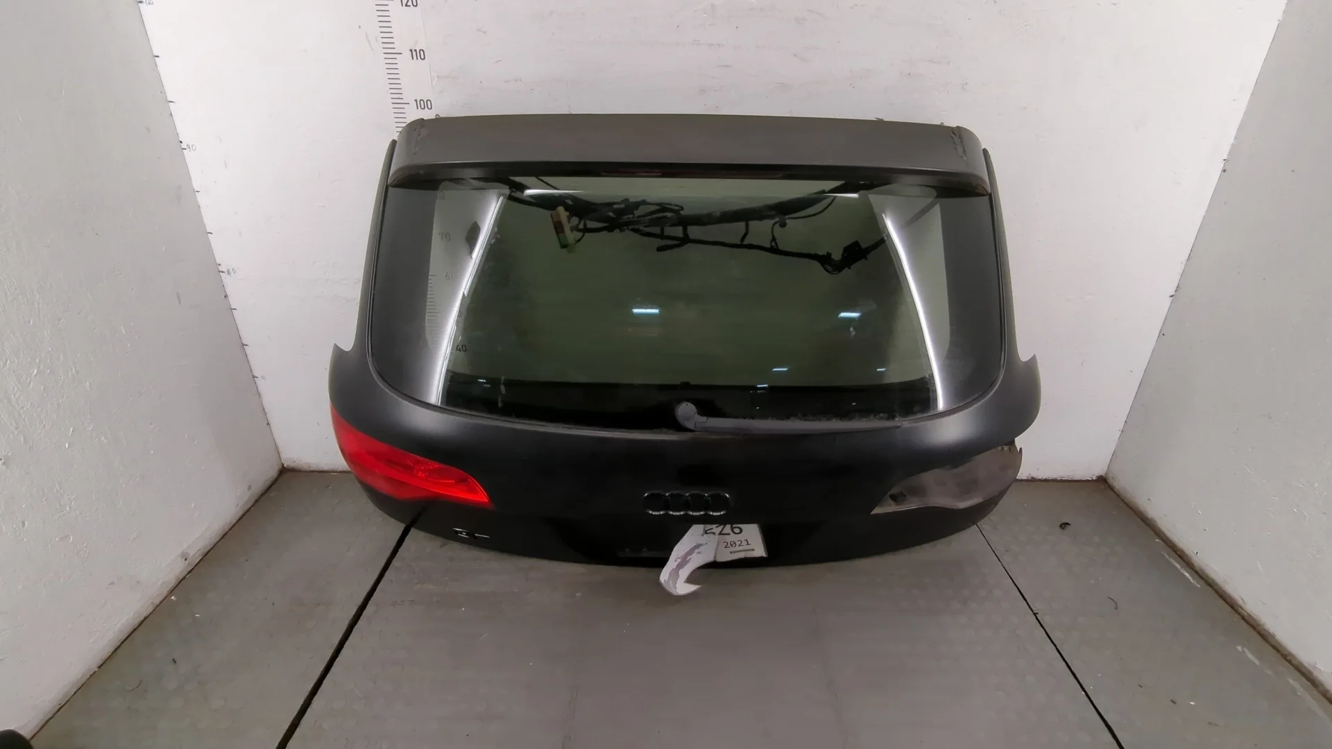 Крышка (дверь) багажника Audi Q7 2005-2015 КПП автомат 4х4 (АКПП) BAR Бензин 4.2 л FSI