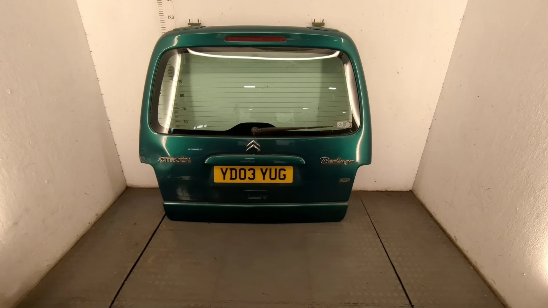 Крышка (дверь) багажника Citroen Berlingo 2002-2008 КПП 5-ст.мех.(МКПП) RHY Дизель 2 л HDI