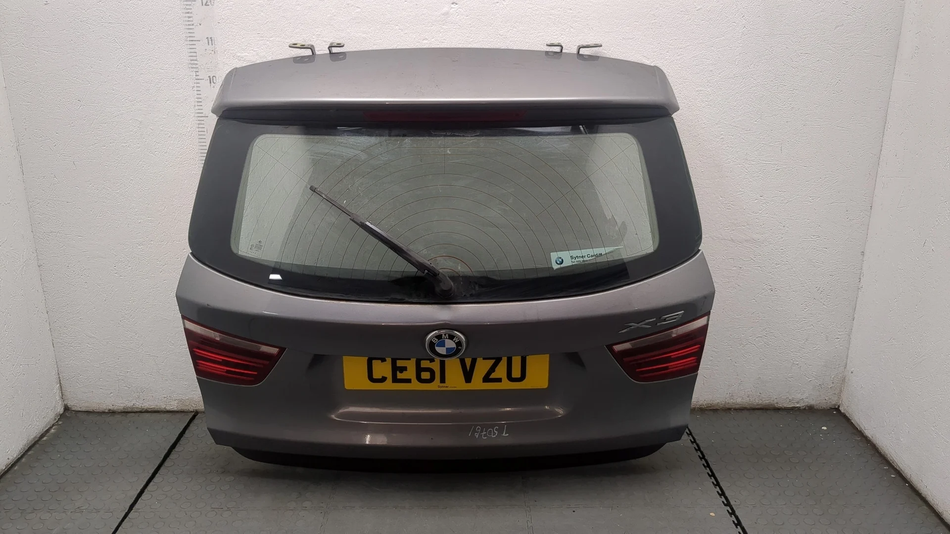 Крышка (дверь) багажника BMW X3 F25 2010-2017 КПП 6-ст.мех 4х4 (МКПП) N47D20C Дизель 2 л Турбо