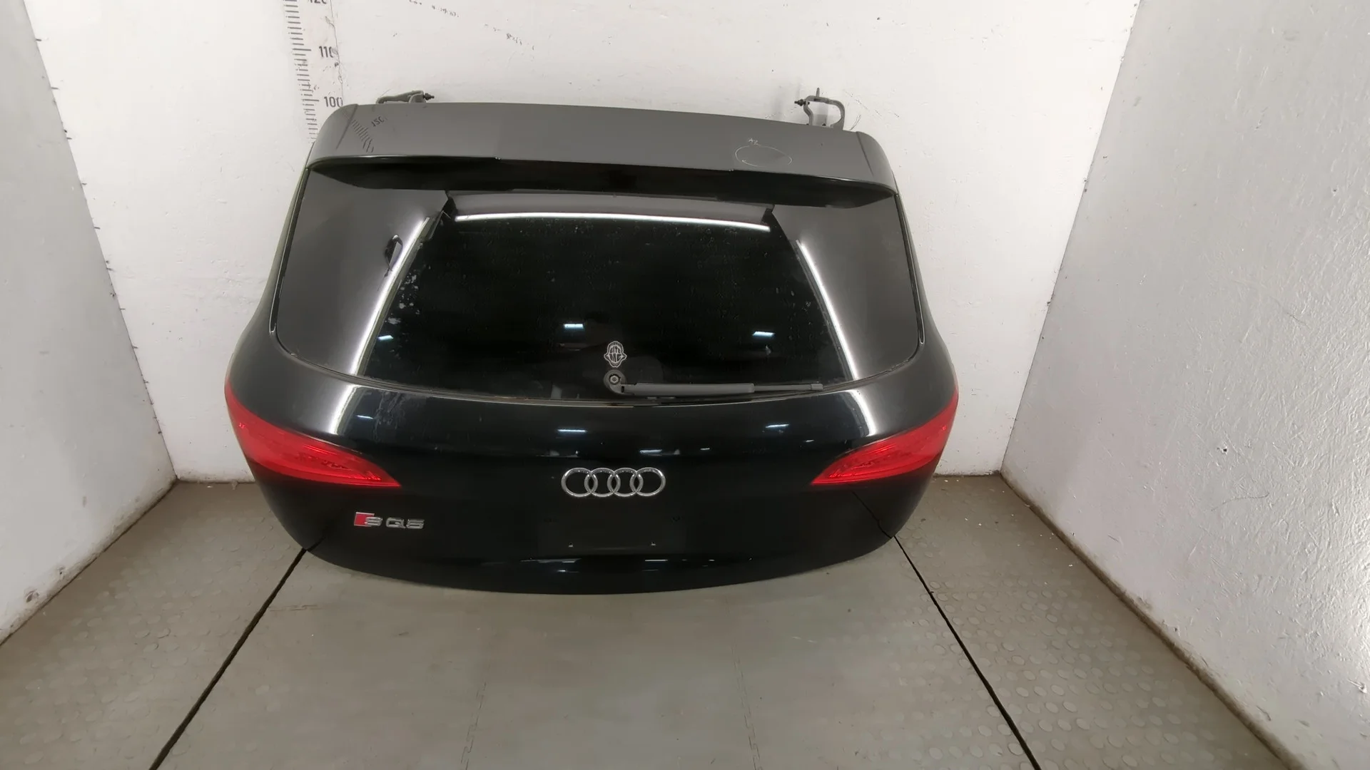 Крышка (дверь) багажника Audi SQ5 2013-2017 КПП автомат 4х4 (АКПП) CTUD Бензин 3 л TFSI