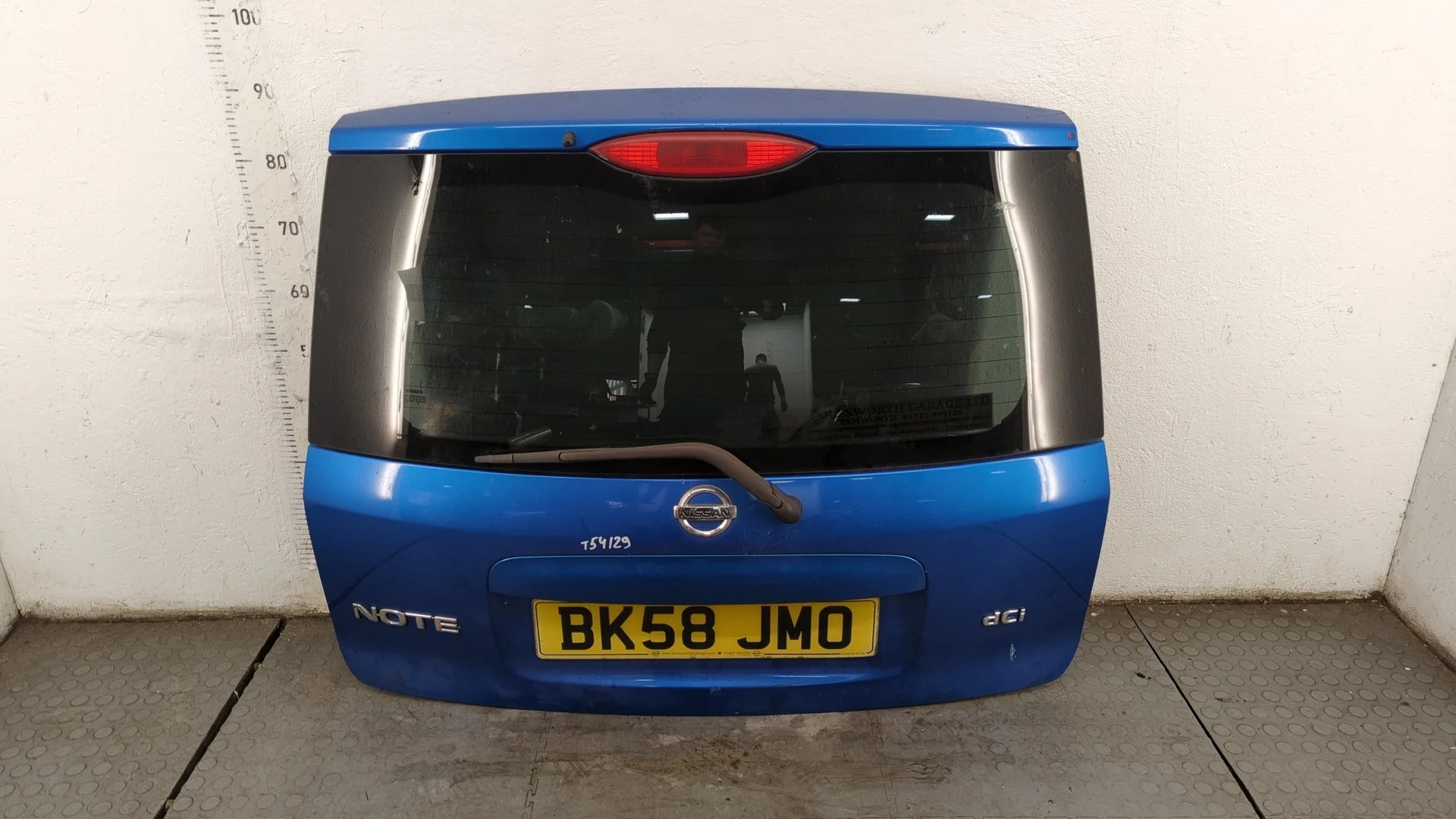 Крышка (дверь) багажника Nissan Note E11 2005-2013 КПП 5-ст.мех.(МКПП) K9K Дизель 1.5 л DCI