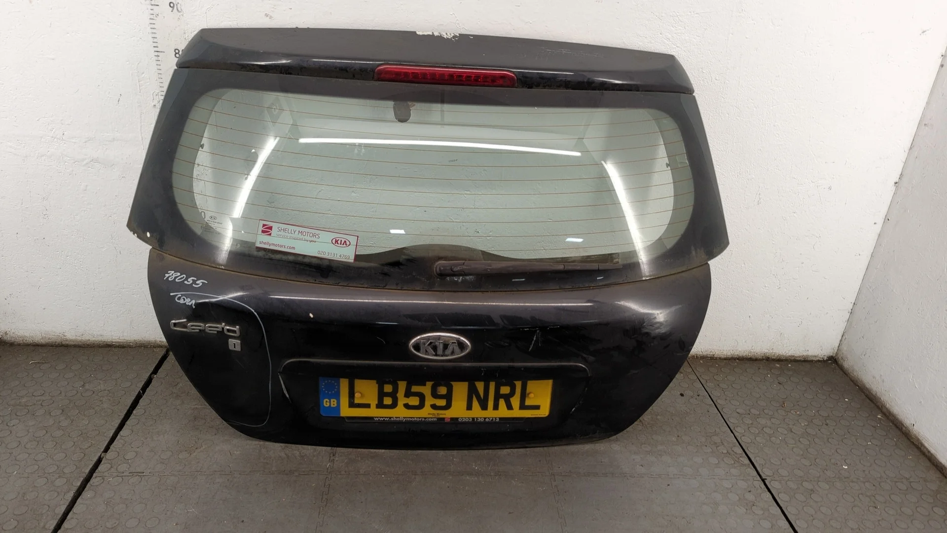 Крышка (дверь) багажника Kia Ceed 2007-2012 КПП 5-ст.мех.(МКПП) G4FA Бензин 1.4 л Инжектор