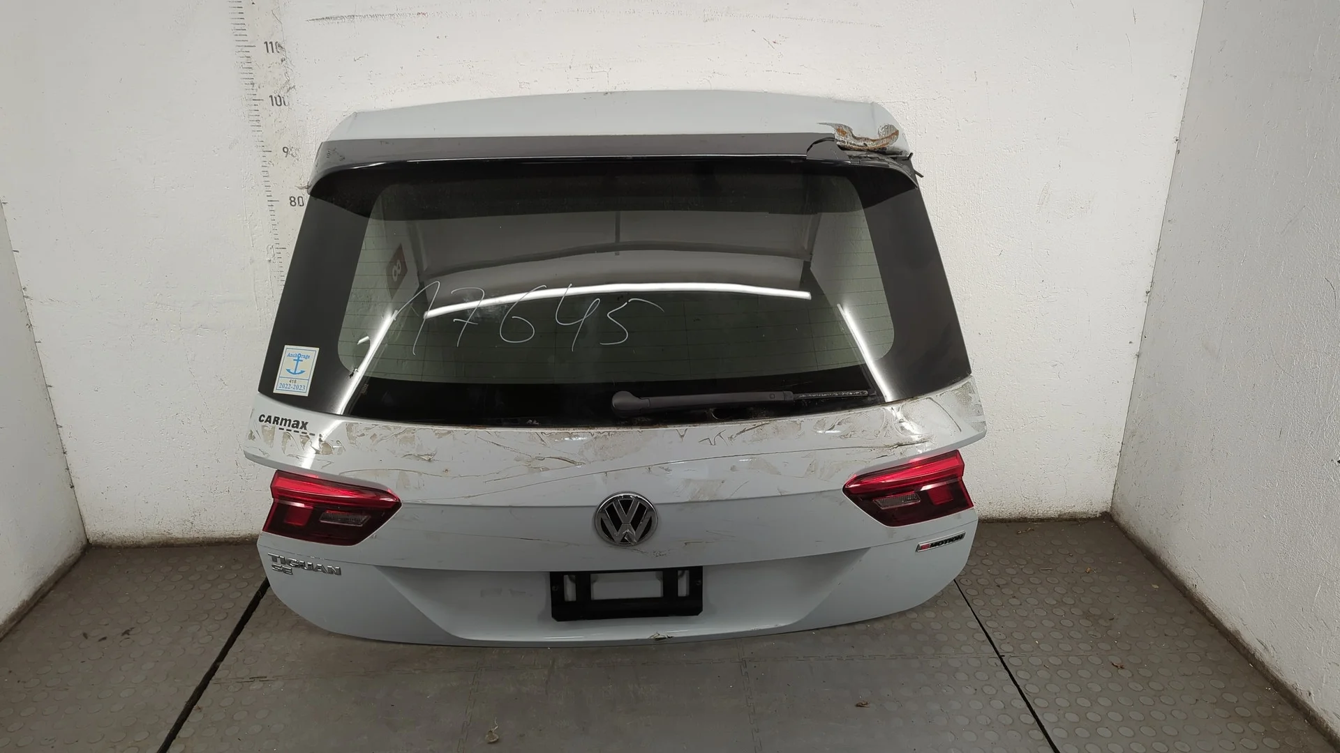 Крышка (дверь) багажника Volkswagen Tiguan 2016-2021 КПП автомат 4х4 (АКПП)