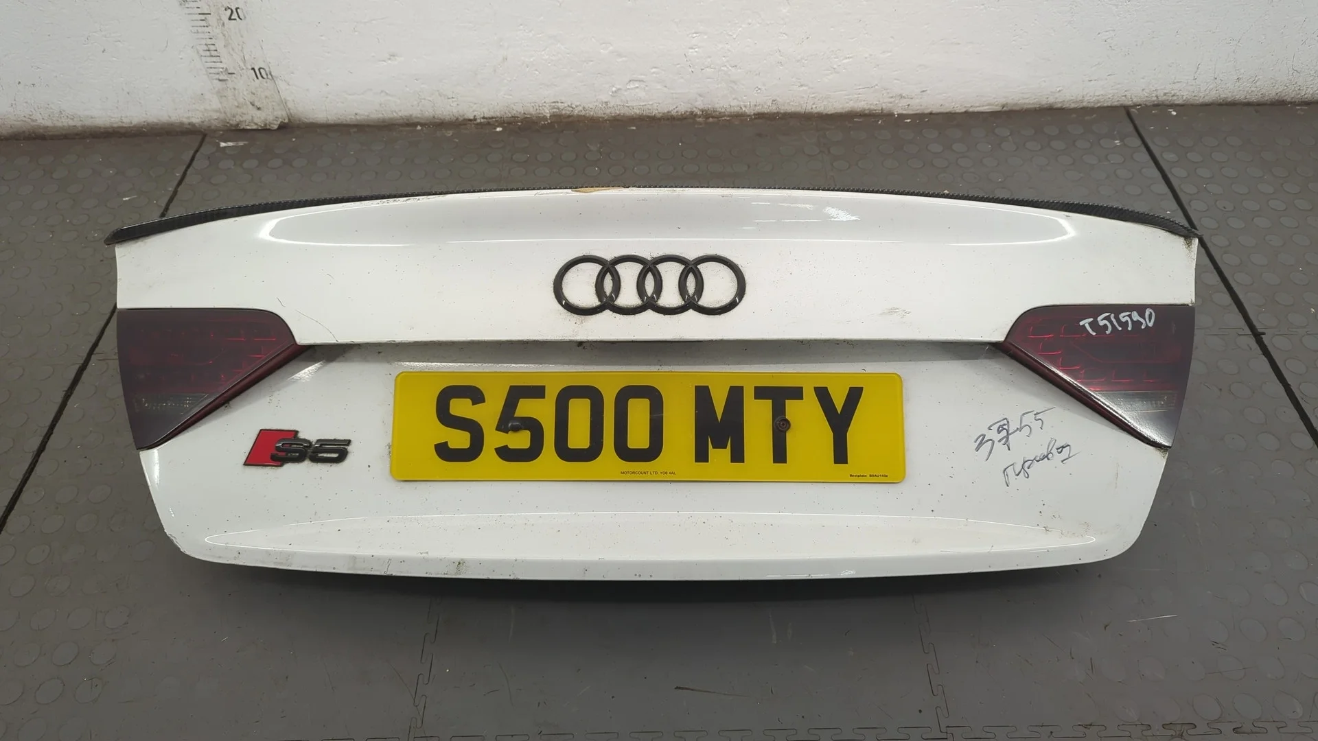 Крышка (дверь) багажника Audi A5 (8T) 2007-2016 КПП автомат 4х4 (АКПП) CAUA Бензин 4.2 л Инжектор