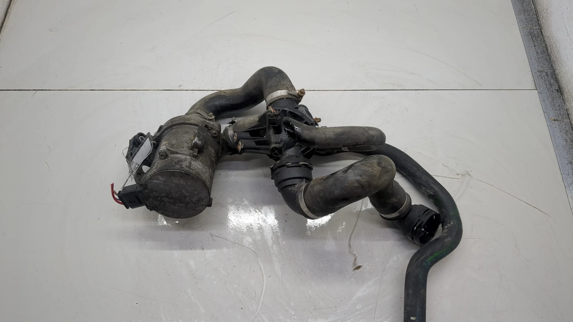 Насос водяной (помпа) BMW X3 F25 2010-2017 КПП автомат 4х4 (АКПП) N52B30A, N52B30B Бензин 3 л Инжектор