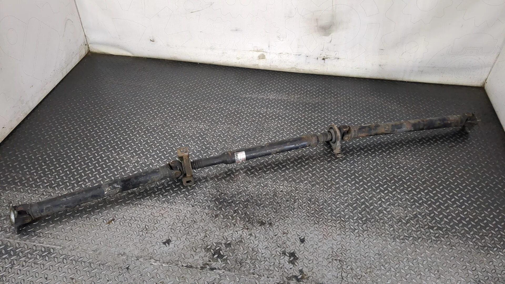 Кардан Mercedes-Benz Vito W639 2003-2014 КПП 6-ст.мех.(МКПП) OM 646.983 Дизель 2.2 л CDI