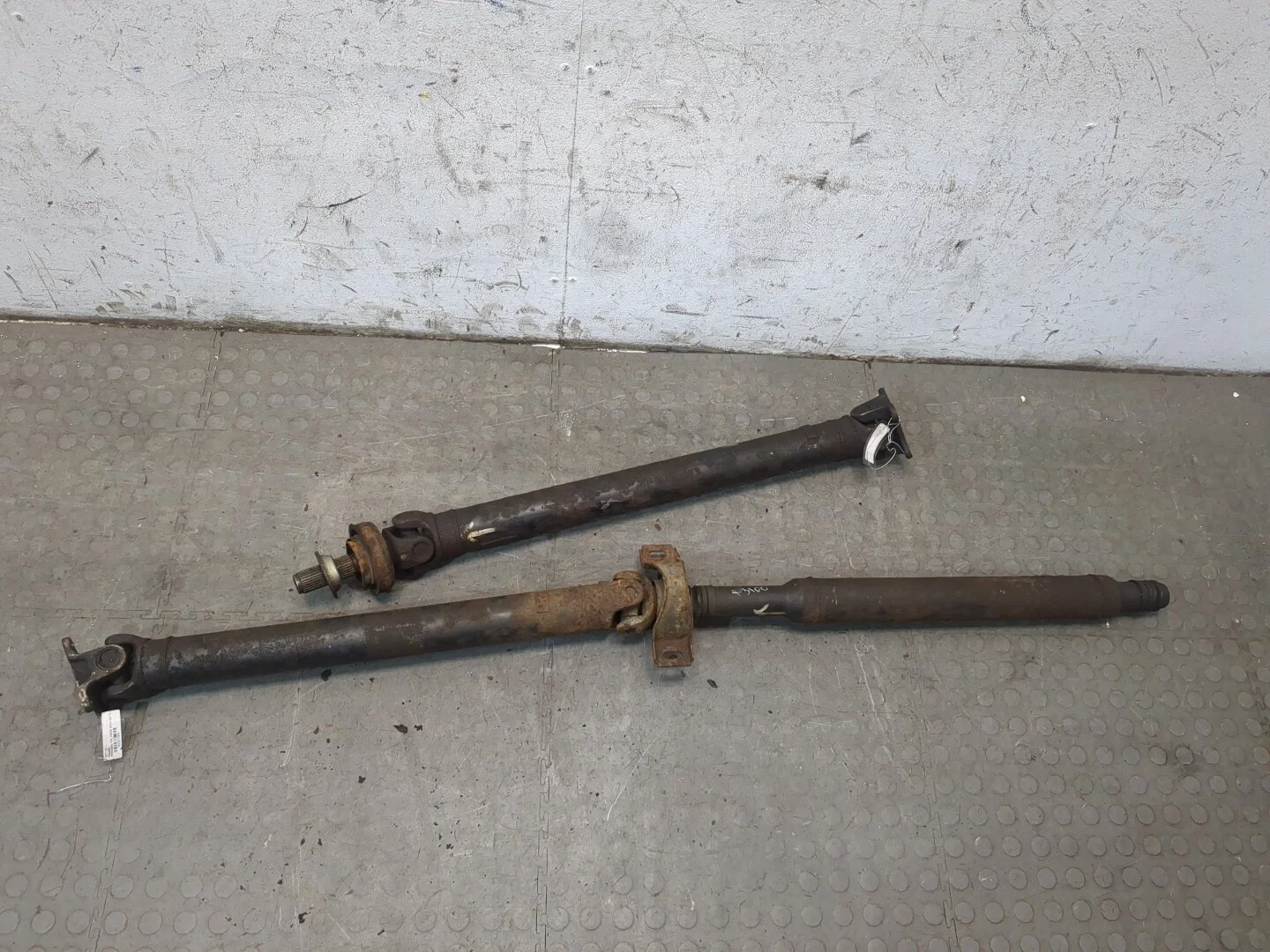 Кардан Mercedes-Benz Vito W639 2003-2014 КПП 6-ст.мех.(МКПП) OM 646.983 Дизель 2.2 л CDI