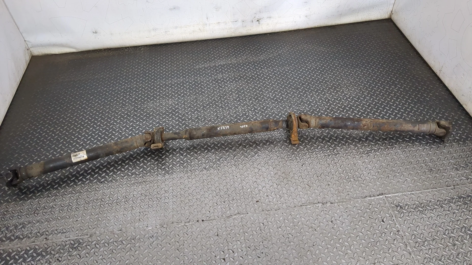 Кардан Mercedes-Benz Vito W639 2003-2014 КПП 6-ст.мех.(МКПП) OM 646.983 Дизель 2.2 л CDI