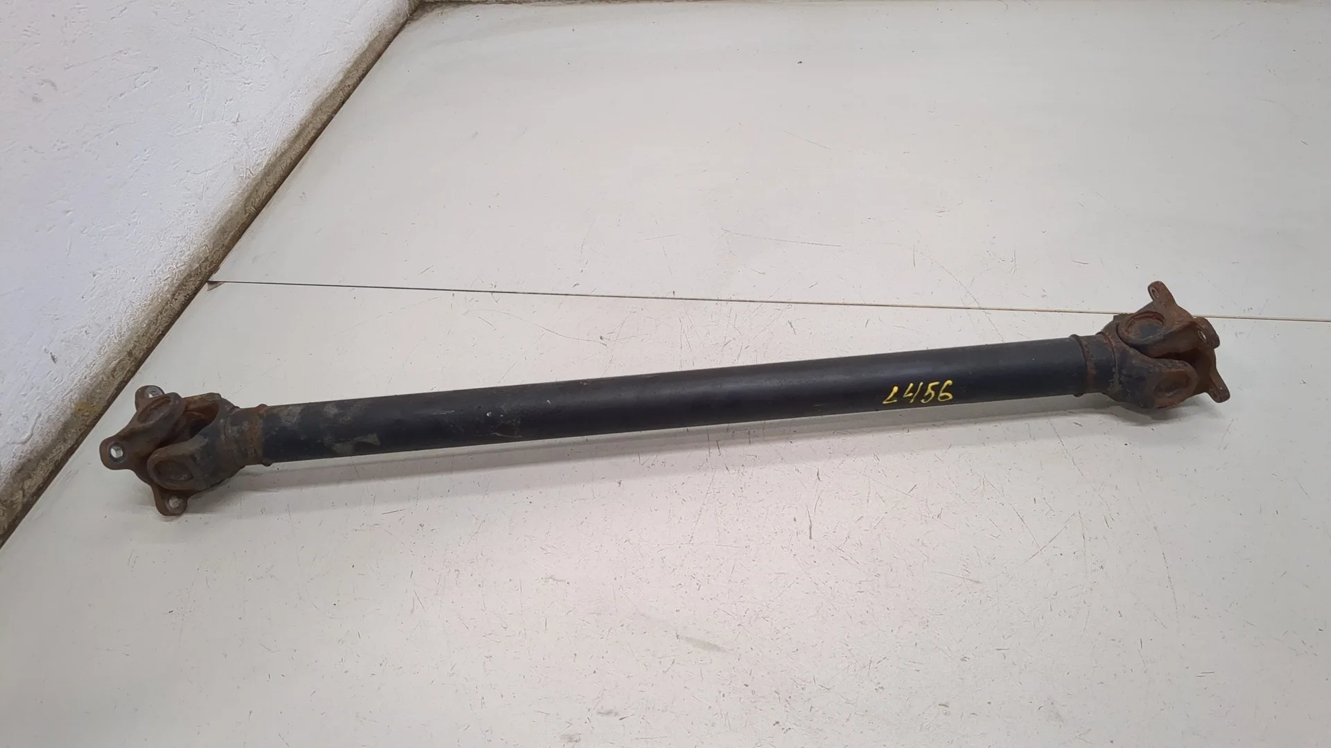 Кардан BMW 5 F10 2010-2017 КПП автомат 4х4 (АКПП) N63B44A Бензин 4.4 л Турбо-инжектор