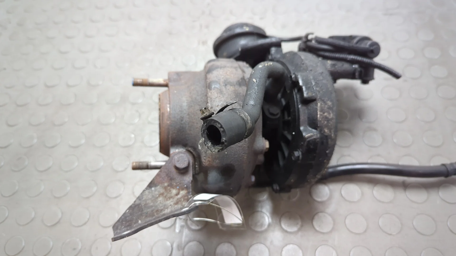 Турбина BMW X5 E53 2000-2006 КПП автомат 4х4 (АКПП) 306D2 Дизель 3 л Турбо