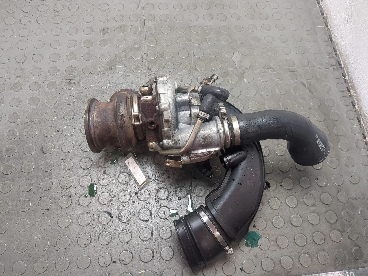 Турбина BMW 5 F10 2010-2017 КПП автомат 4х4 (АКПП) N63B44A Бензин 4.4 л Турбо-инжектор