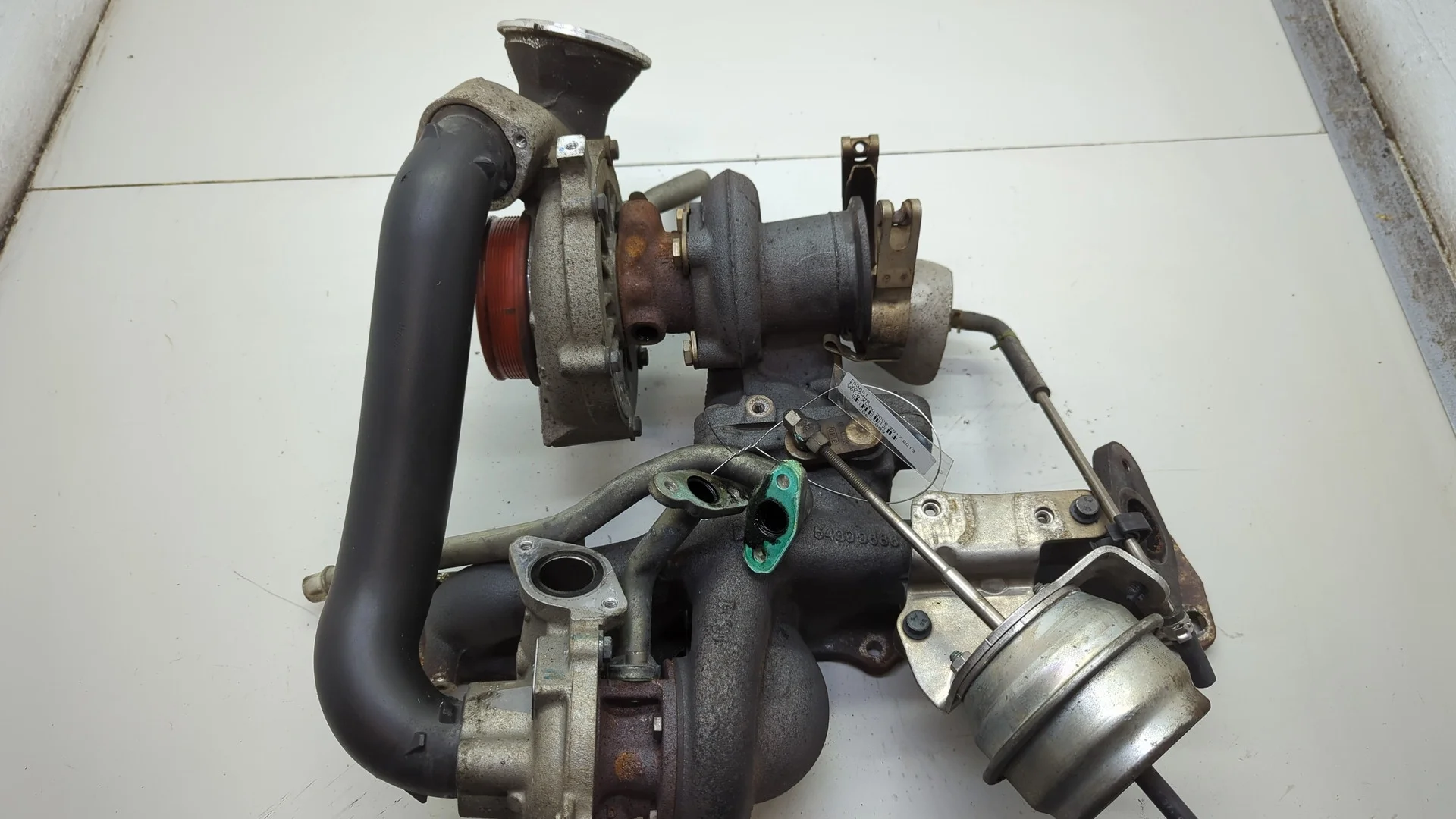 Турбина Volvo XC60 2008-2017 КПП автомат 4х4 (АКПП) D5244T17 Дизель 2.4 л Турбо