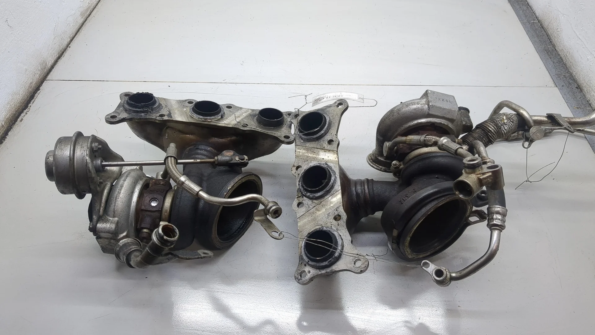 Турбина BMW 5 E60 2003-2010 КПП автомат 4х4 (АКПП) N54B30A Бензин 3 л Инжектор