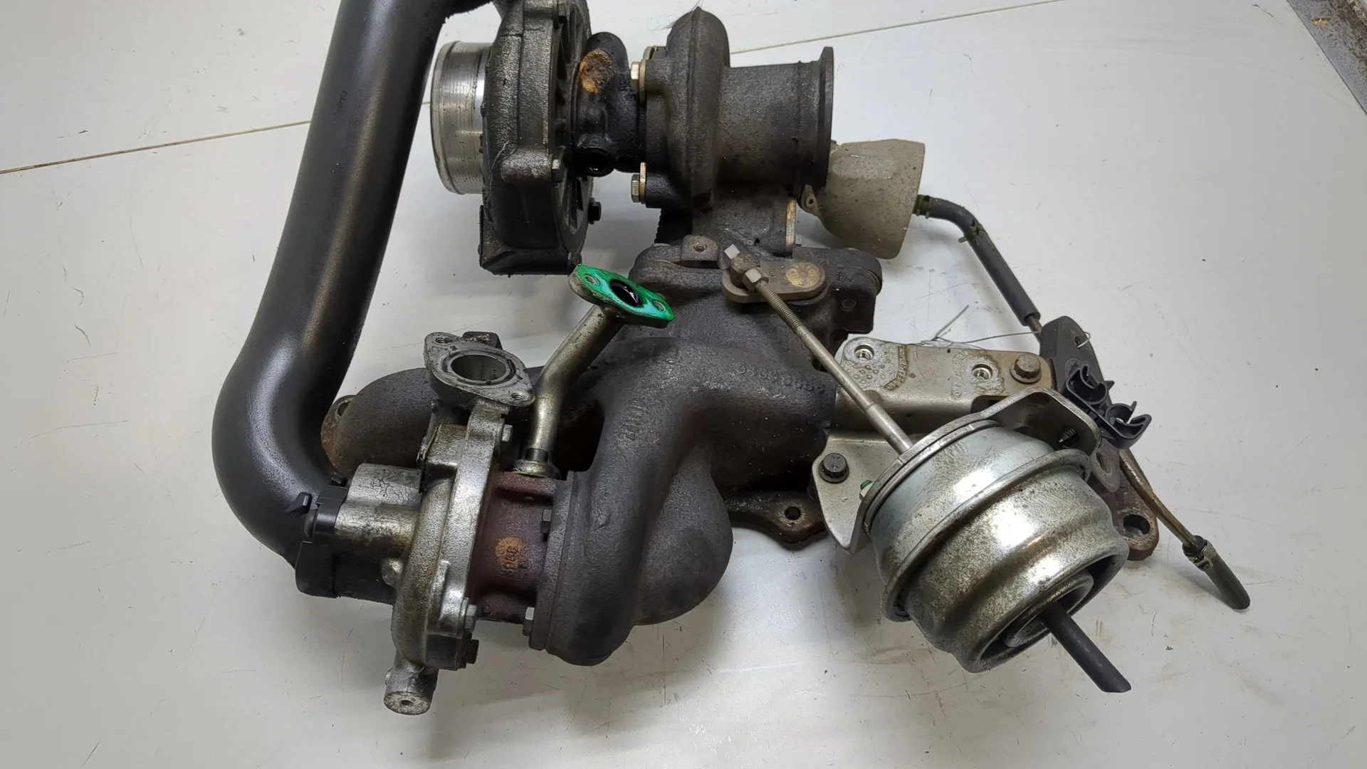 Турбина Volvo XC60 2008-2017 КПП автомат 4х4 (АКПП) D5244T10 Дизель 2.4 л Турбо