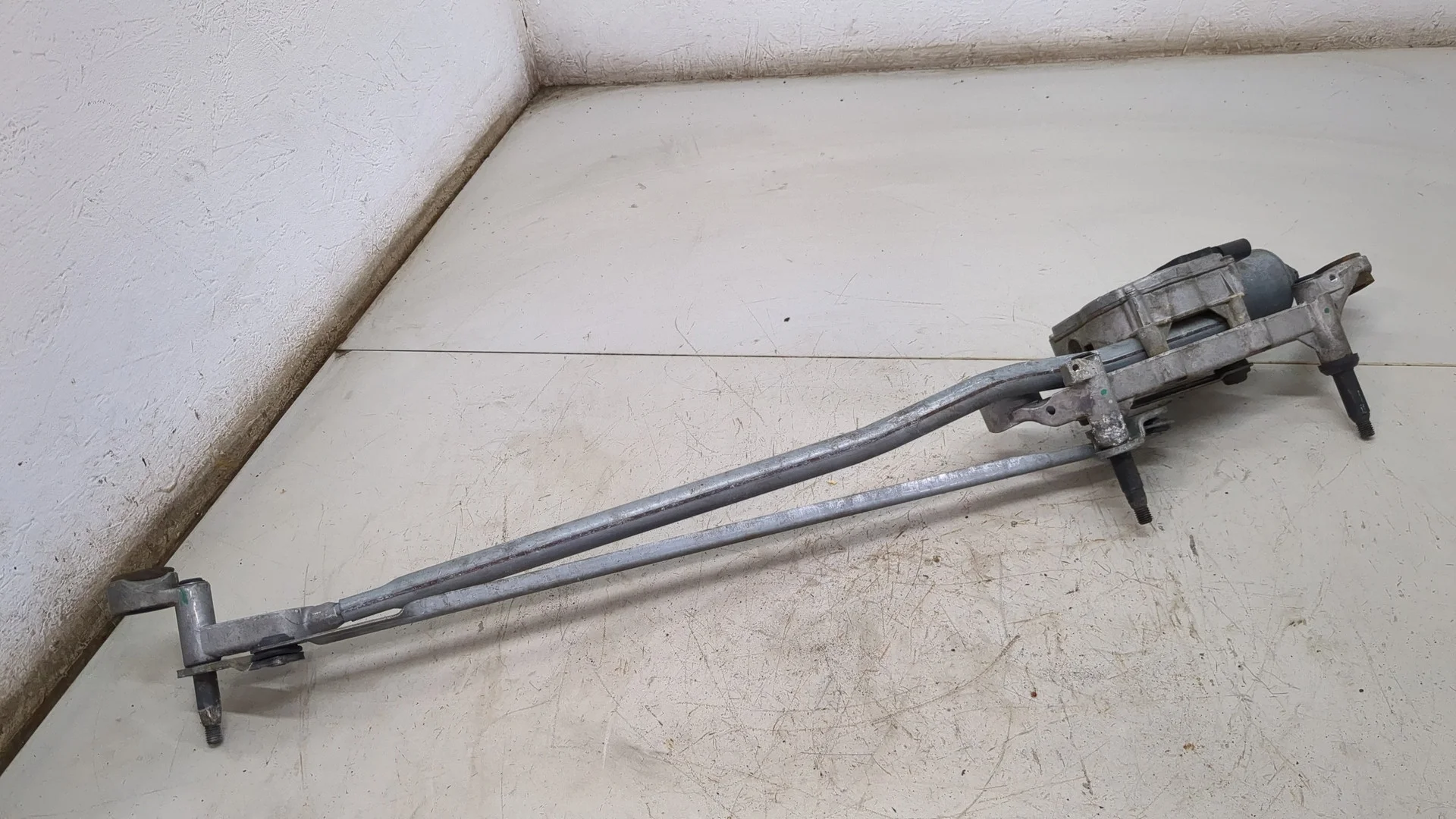 Механизм стеклоочистителя (трапеция дворников) Audi Q7 2005-2015 КПП автомат 4х4 (АКПП) CATA Дизель 3 л TDI