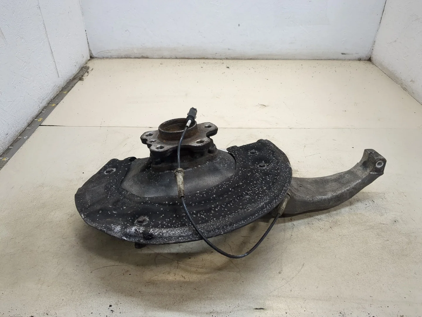 Ступица (кулак, цапфа) BMW 7 G11, G12 2015-2022 КПП автомат 4х4 (АКПП) B57 D30B Дизель 3 л