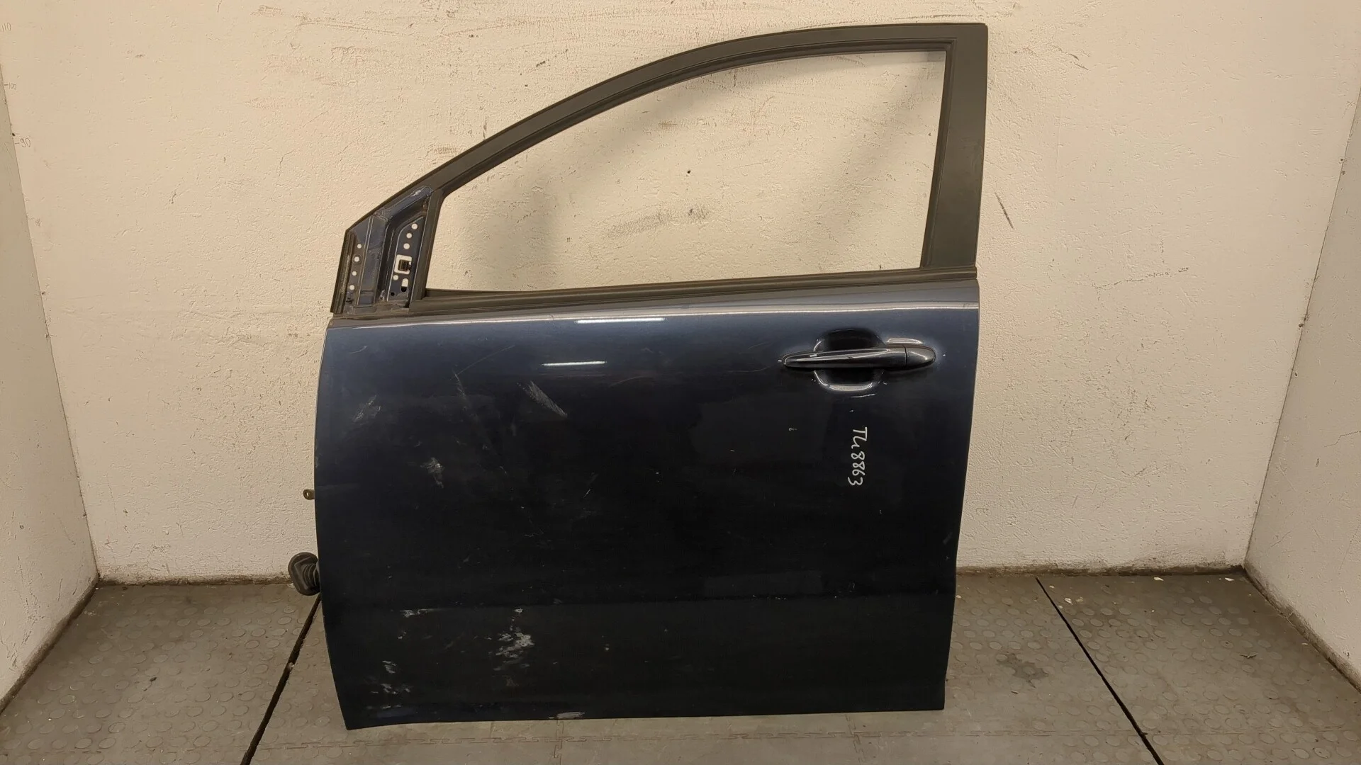 Дверь боковая (легковая) SsangYong Korando 2010-2019 КПП 6-ст.мех 4х4 (МКПП) D20DT Дизель 2 л Турбо