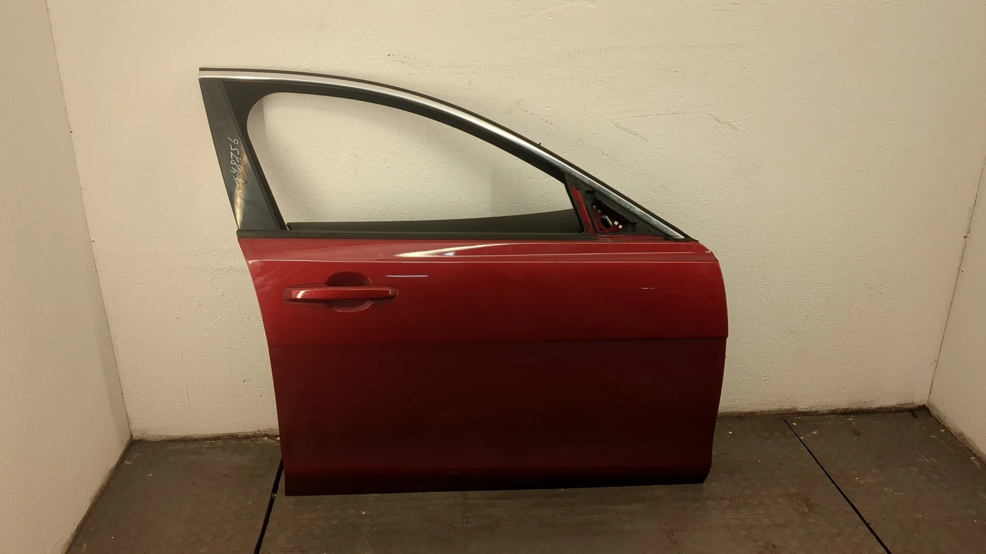 Дверь боковая (легковая) Jaguar XE 2015-2025 КПП 6-ст.мех.(МКПП) 204DTD Дизель 2 л Турбо