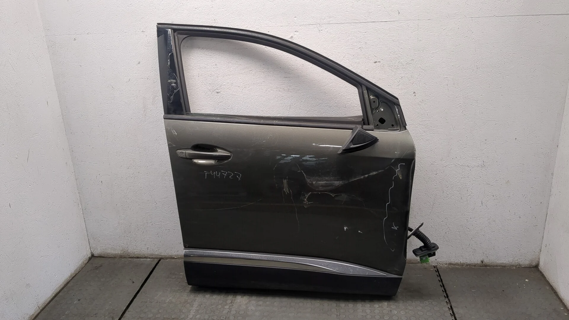 Дверь боковая (легковая) Peugeot 5008 2017-2020 КПП автомат (АКПП) HNY Бензин 1.2 л Турбо-инжектор