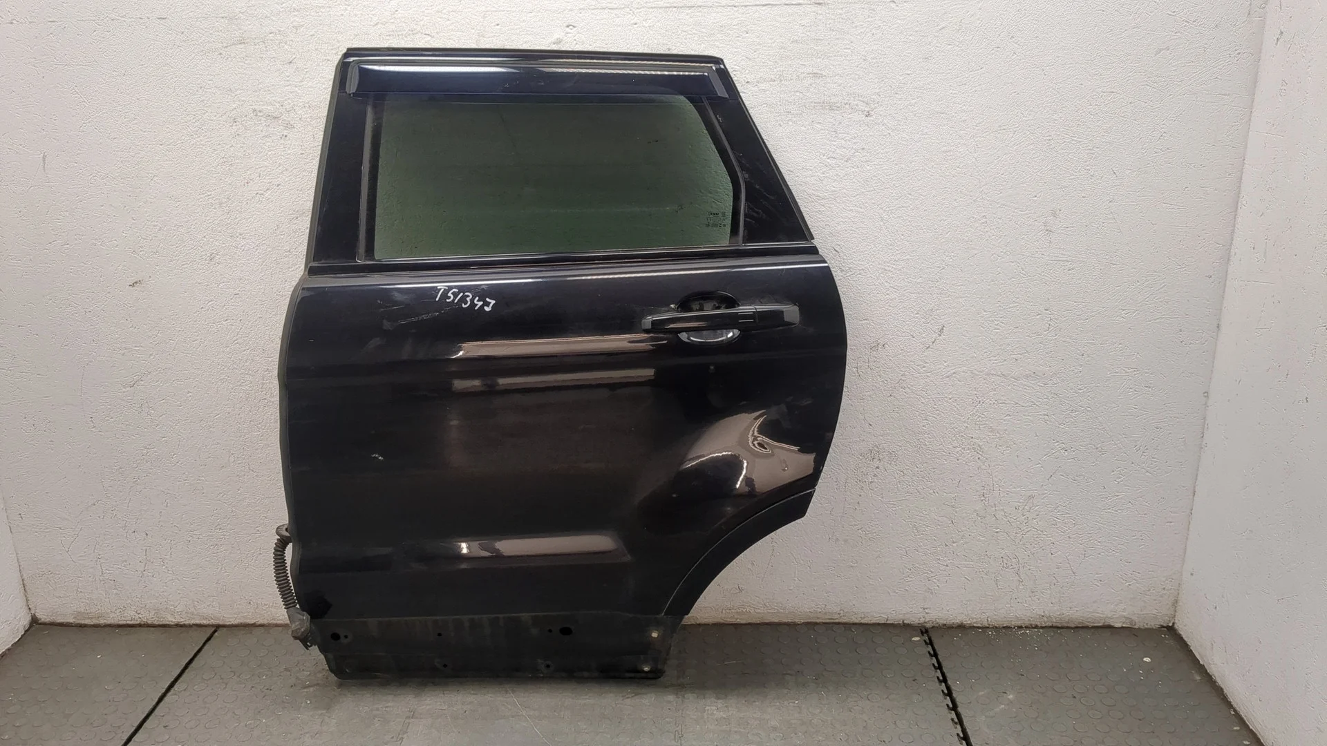 Дверь боковая (легковая) Land Rover Range Rover Evoque 2011-2018 КПП 6-ст.мех 4х4 (МКПП) 224DT Дизель 2.2 л Турбо