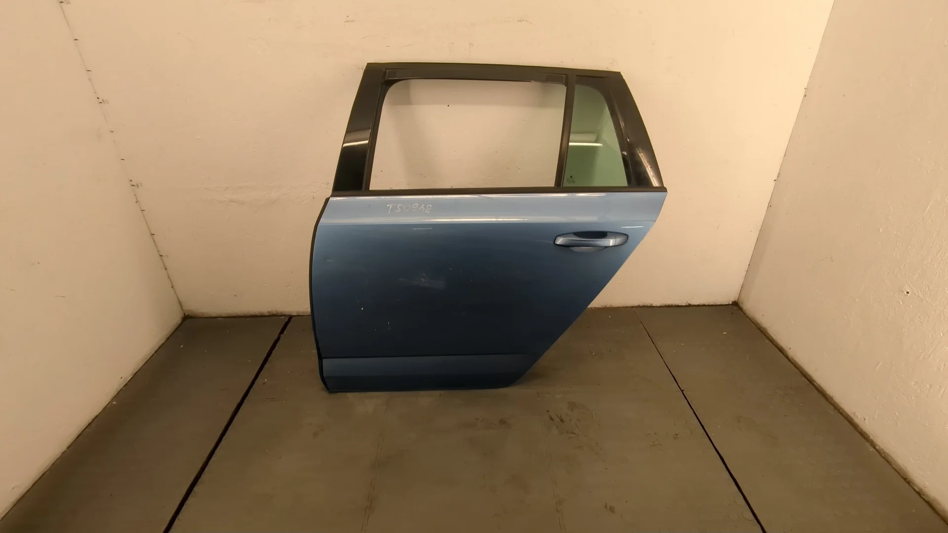 Дверь боковая (легковая) Skoda Octavia (A7) 2013-2023 КПП 5-ст.мех.(МКПП) DGTE Дизель 1.6 л TDI