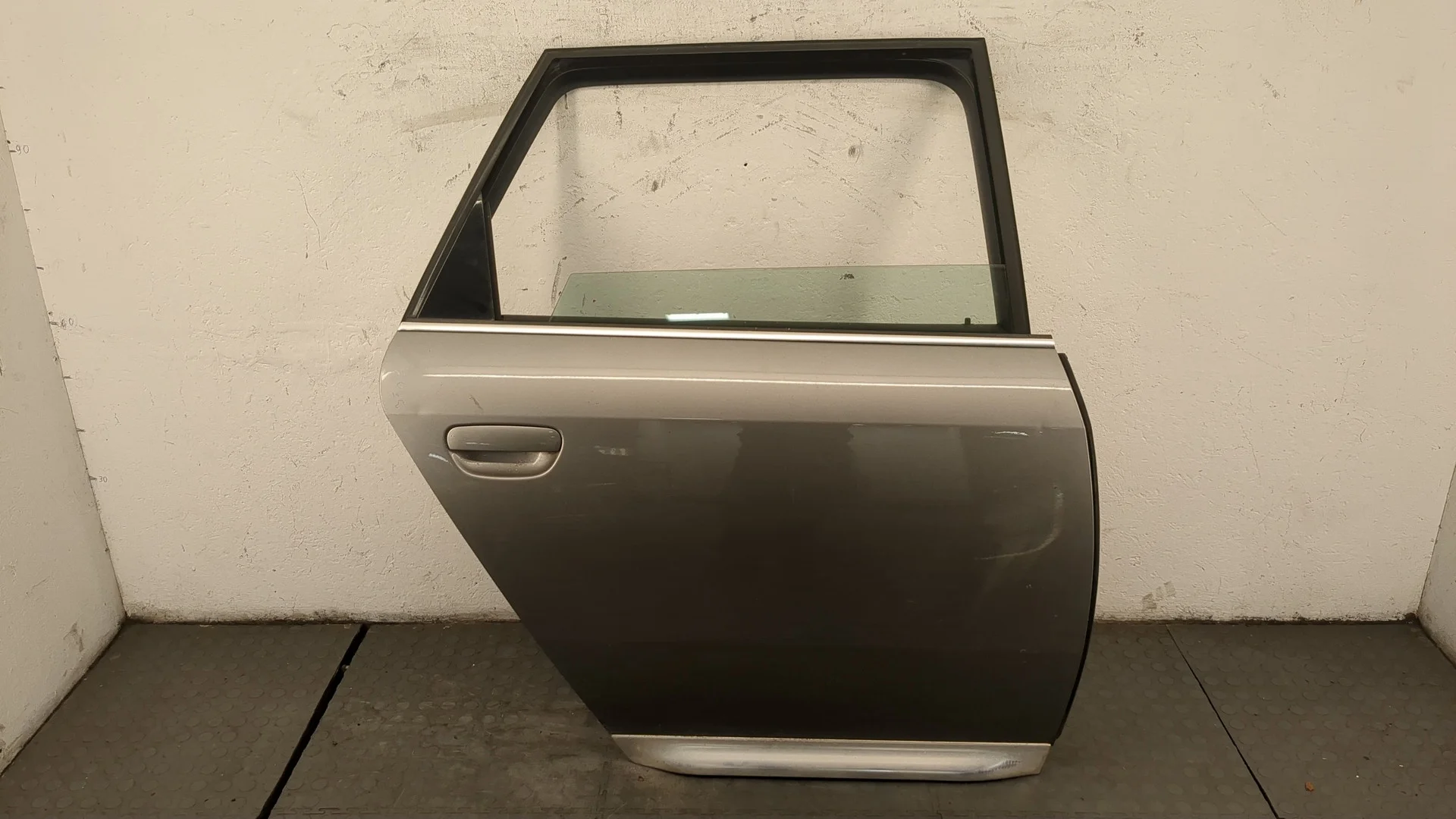 Дверь боковая (легковая) Audi A6 (C5) Allroad 2000-2006 КПП 6-ст.мех 4х4 (МКПП) BAU Дизель 2.5 л TDI