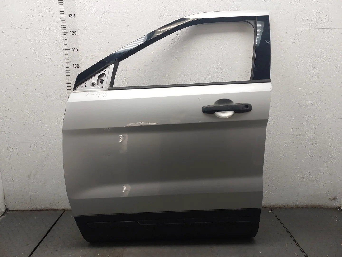 Дверь боковая (легковая) Ford Explorer 2015-2019 КПП автомат 4х4 (АКПП) Б/Н 3.5i Бензин 3.5 л Инжектор