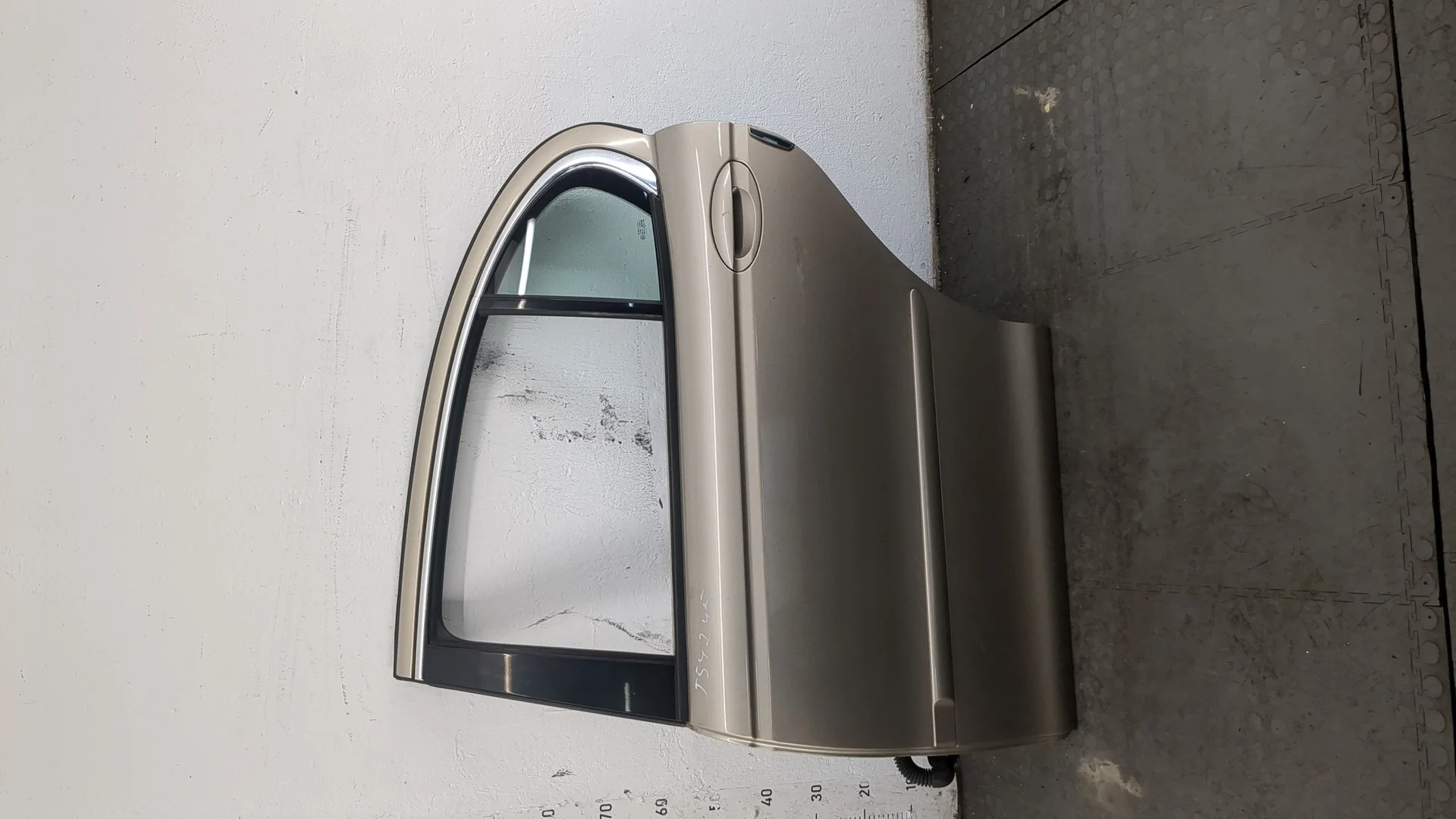 Дверь боковая (легковая) Jaguar X-Type 2001-2009 КПП 5-ст.мех 4х4 (МКПП) XB Бензин 2.5 л Инжектор