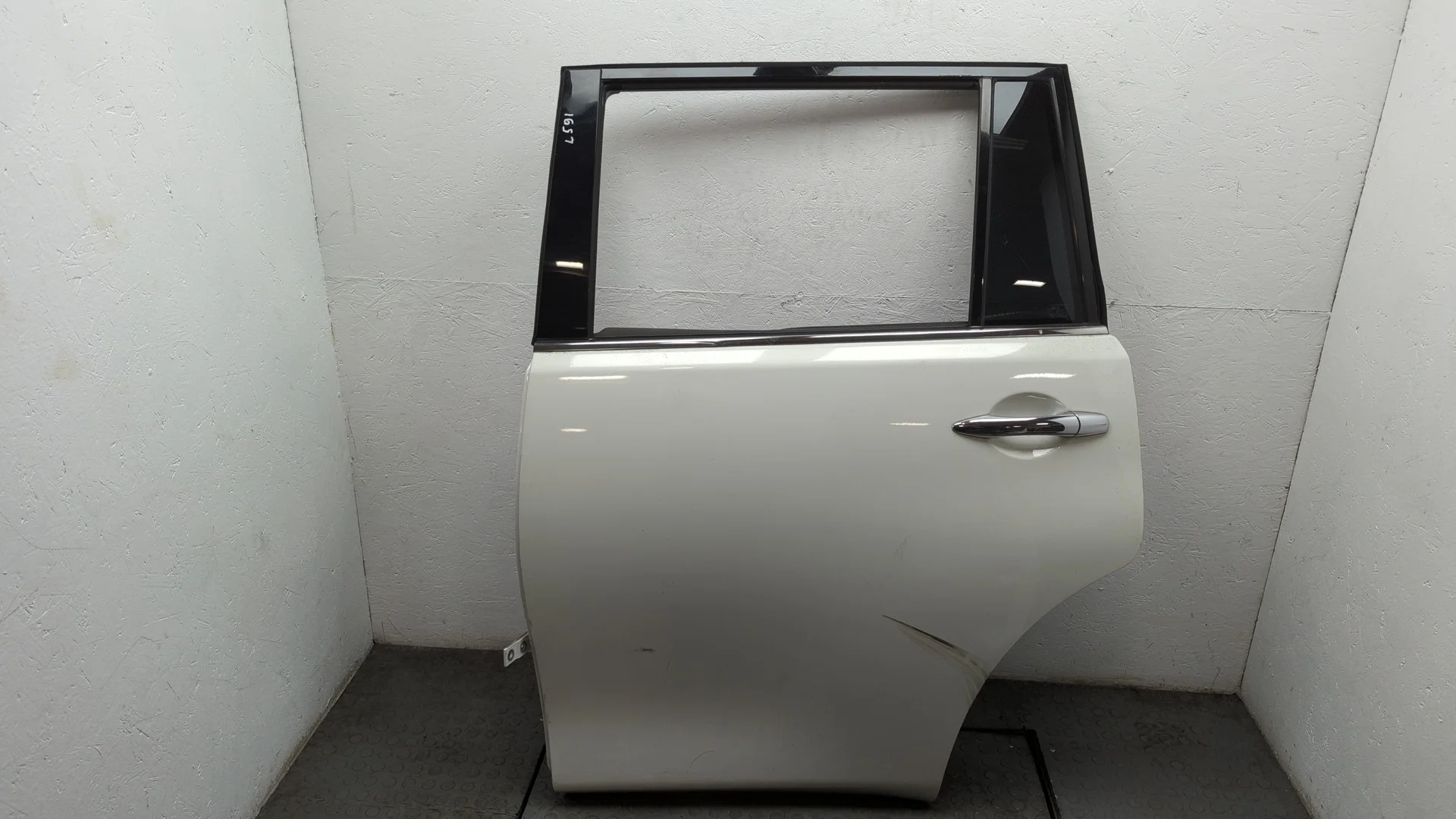 Дверь боковая (легковая) Infiniti QX56 2010-2013 КПП автомат (АКПП) VK56VD Бензин 5.6 л Инжектор