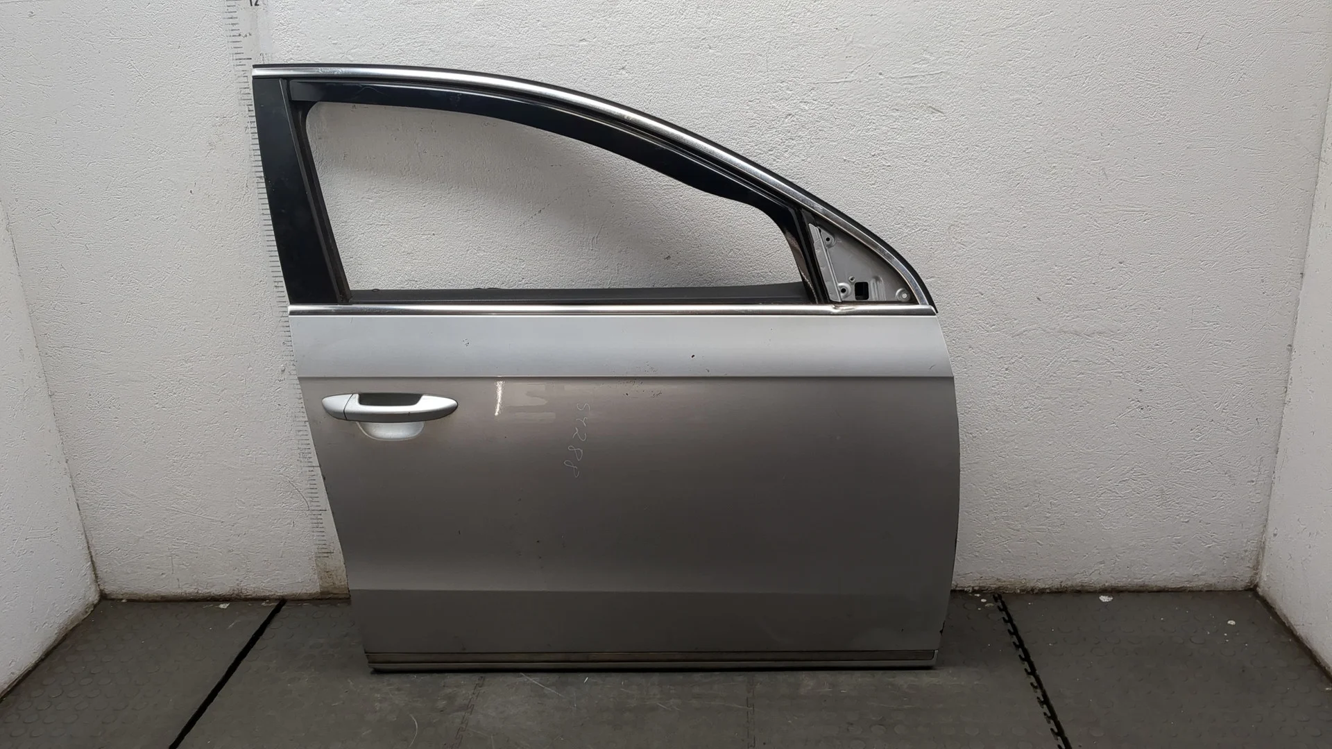 Дверь боковая (легковая) Volkswagen Passat 7 2010-2015 Европа КПП 6-ст.мех.(МКПП) CFFB Дизель 2 л TDI