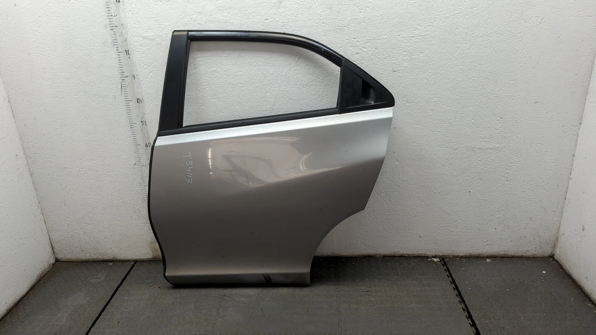 Дверь боковая (легковая) Honda Civic 2011-2017 КПП 6-ст.мех.(МКПП) L13Z4 Бензин 1.3 л